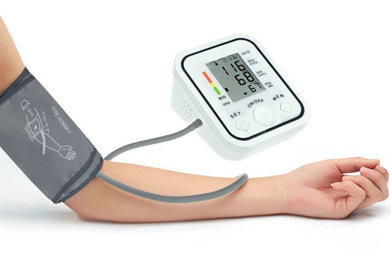 Monitor de presión arterial con pantalla LCD y transmisión de voz inteligente